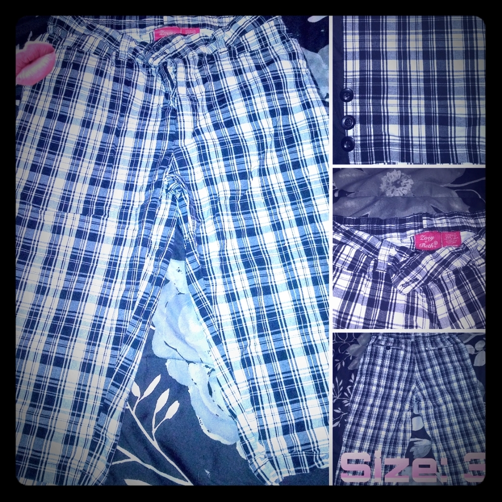 Checkered Bermuda Shorts!